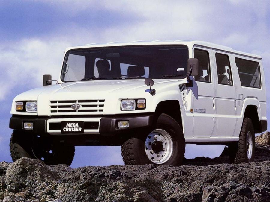  Toyota Mega Cruiser 1996 года  (фото 2 из 6)